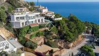 Vista exterior de Casa o xalet en venda en Begur amb Aire condicionat, Terrassa i Piscina