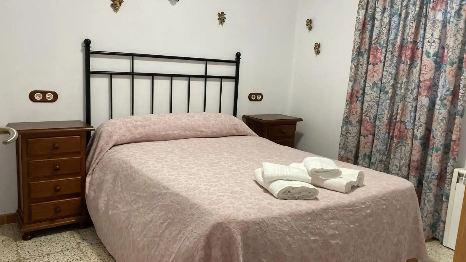Habitación de Casa o chalet en venta en Cañete la Real