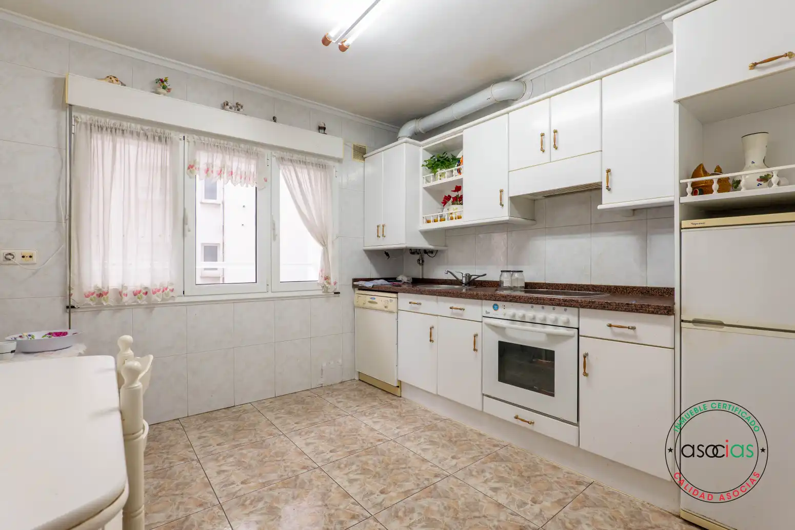 Küche von Wohnung zum Verkauf in Gijón  mit Heizung und Balkon