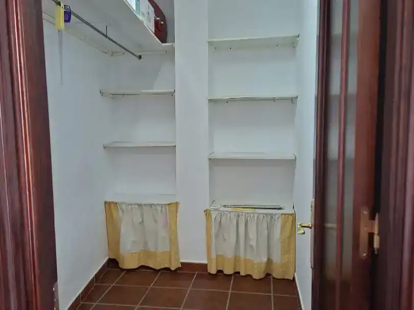 Cuina de Pis en venda en Bornos amb Aire condicionat, Jardí privat i Moblat