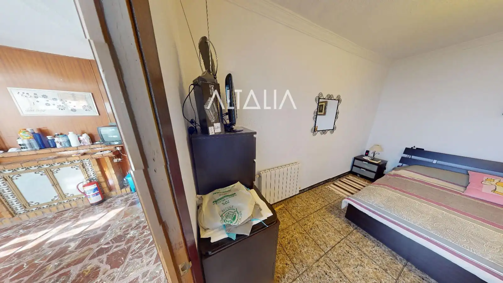 Bedroom of Houses for sale in Pinarejo  with Air Conditioner, Heating and Furnished