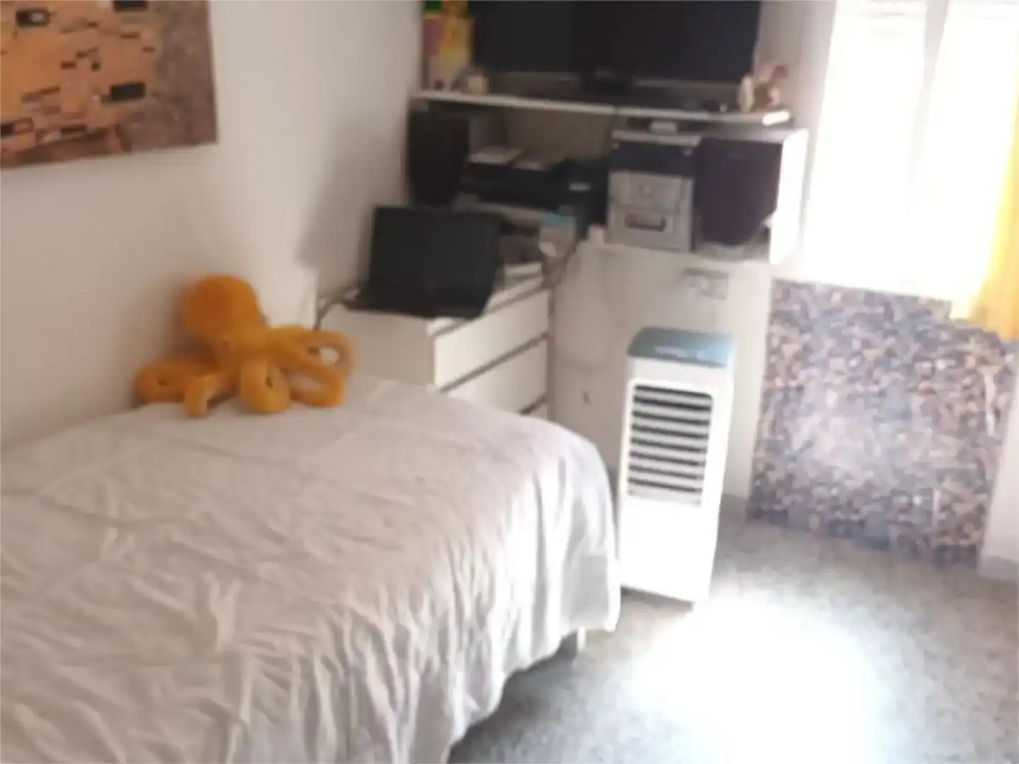 Bedroom of Houses for rent in Gines  with Air Conditioner, Private garden and Storage room