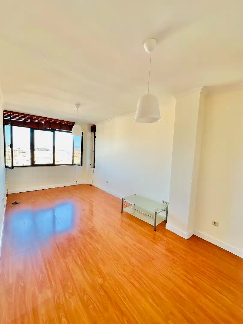 Sala de estar de Apartamento de alquiler en Granada con Aire acondicionado, Calefacción y Parquet