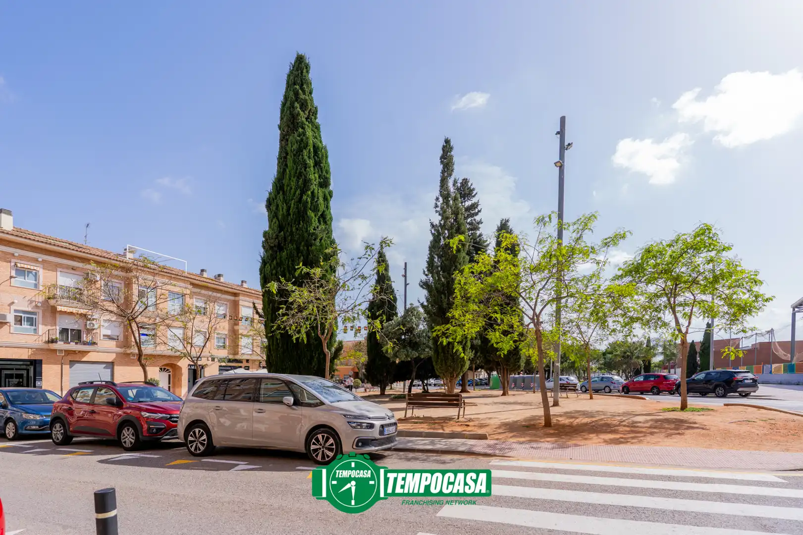 Parking de Piso en venta en Silla con Aire acondicionado, Calefacción y Amueblado