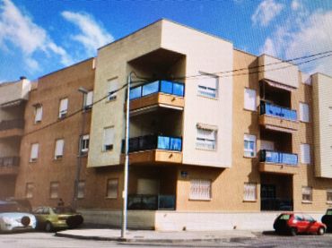 Piano terra con balcone in vendita a Calle Hermandad de la Resurrección