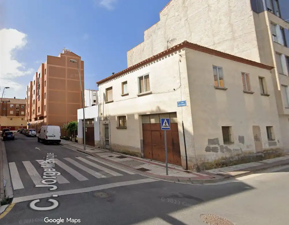 Casa a schiera in vendita a JORGE MANRIQUE, imagen 2