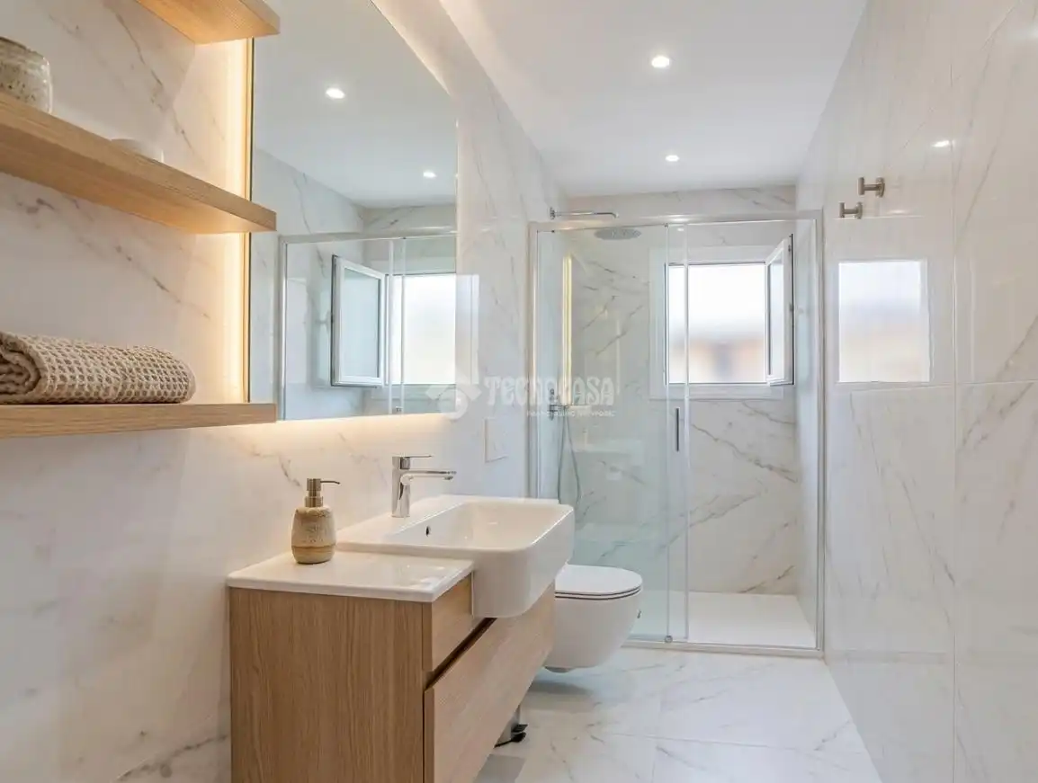Piso en venta en Av. d'en Caritg, Lloreda