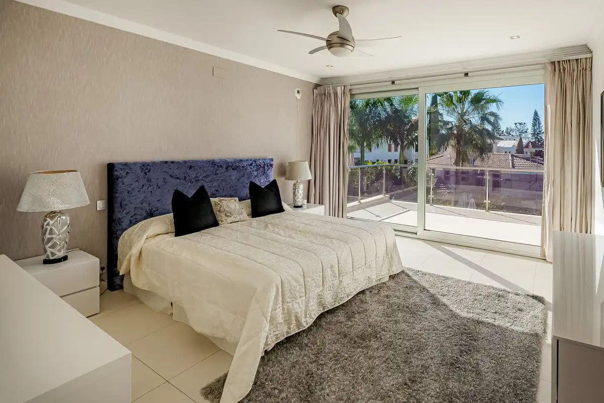 Casa con piscina en venta en Nueva Andalucía, imagen 11
