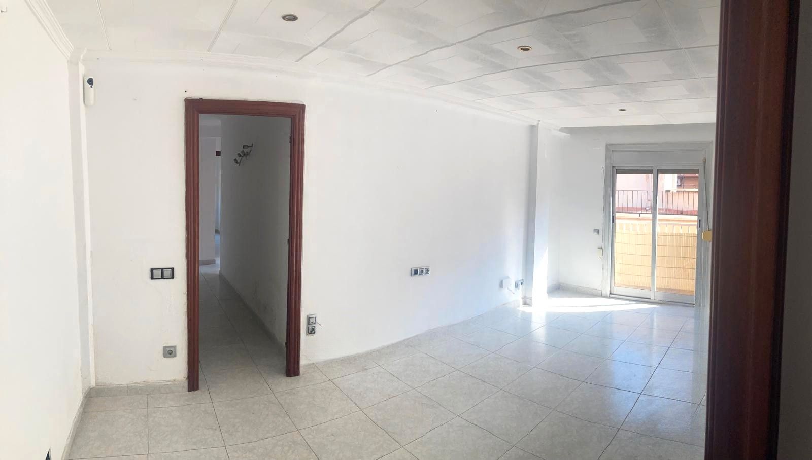Pis en venda en Sant Boi de Llobregat amb Balcó