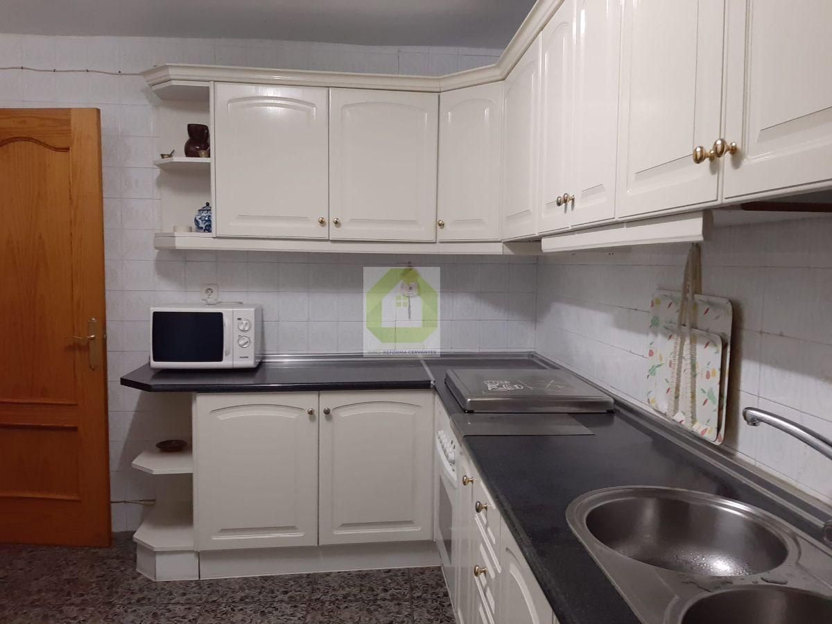 House or chalet for sale in Almendro