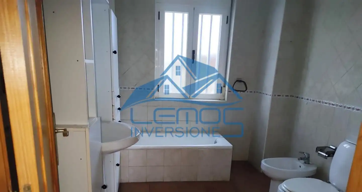 Baño de Finca rústica en venta en Alija del Infantado