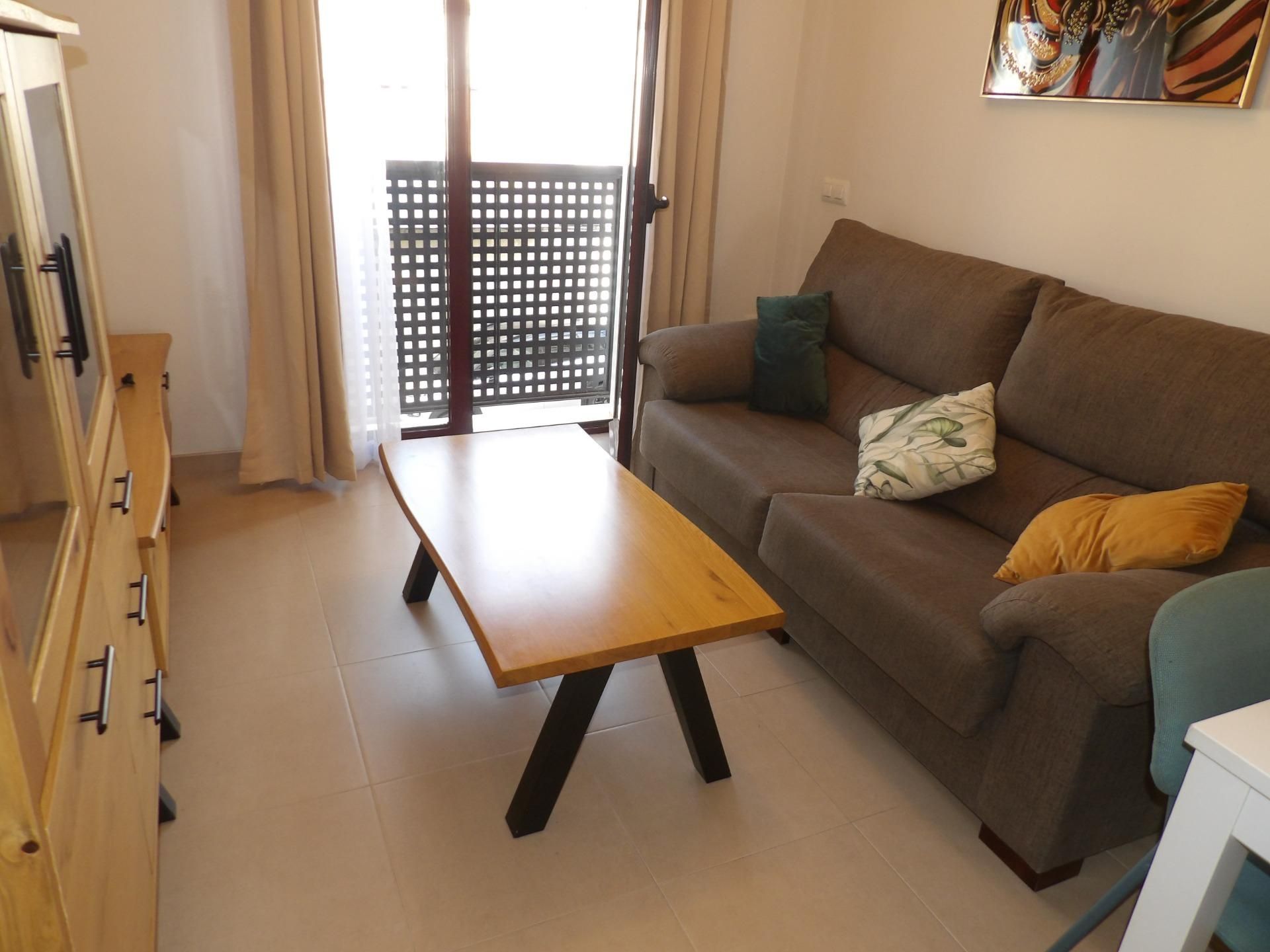 Sala d'estar de Pis en venda en Algeciras amb Balcó