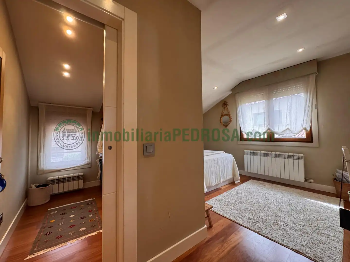 Habitación de Casa o chalet en venta en Pontevedra Capital  con Calefacción, Jardín privado y Terraza