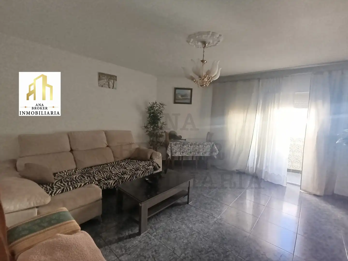 Wohnzimmer von Wohnung zum Verkauf in Ronda