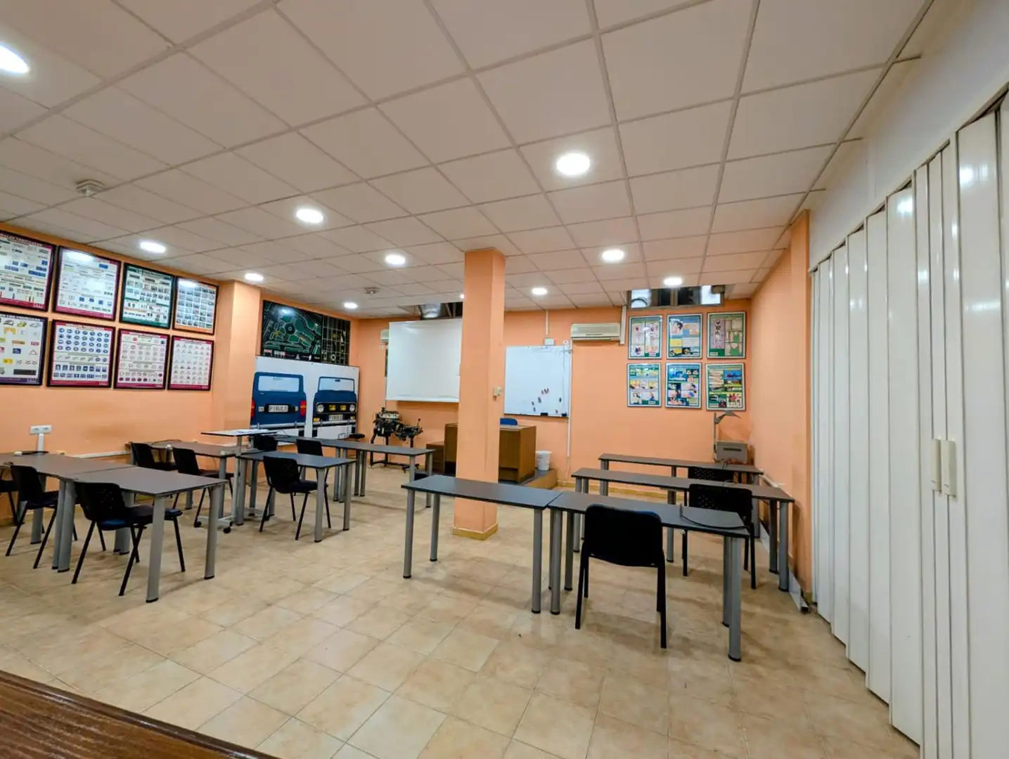 Locale commerciale in affitto a Loja, imagen 6