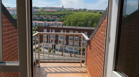 Foto 3 de Piso de alquiler en Calle de Acacio Gutiérrez, Suances, Cantabria