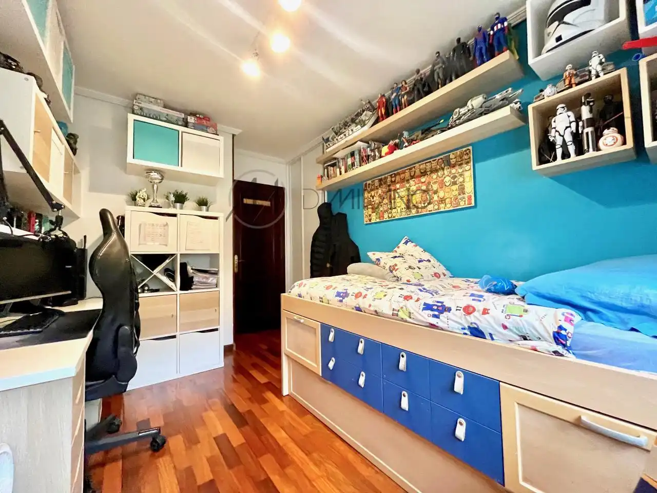 Bedroom of Flat for sale in Vigo   with Heating and Parquet flooring