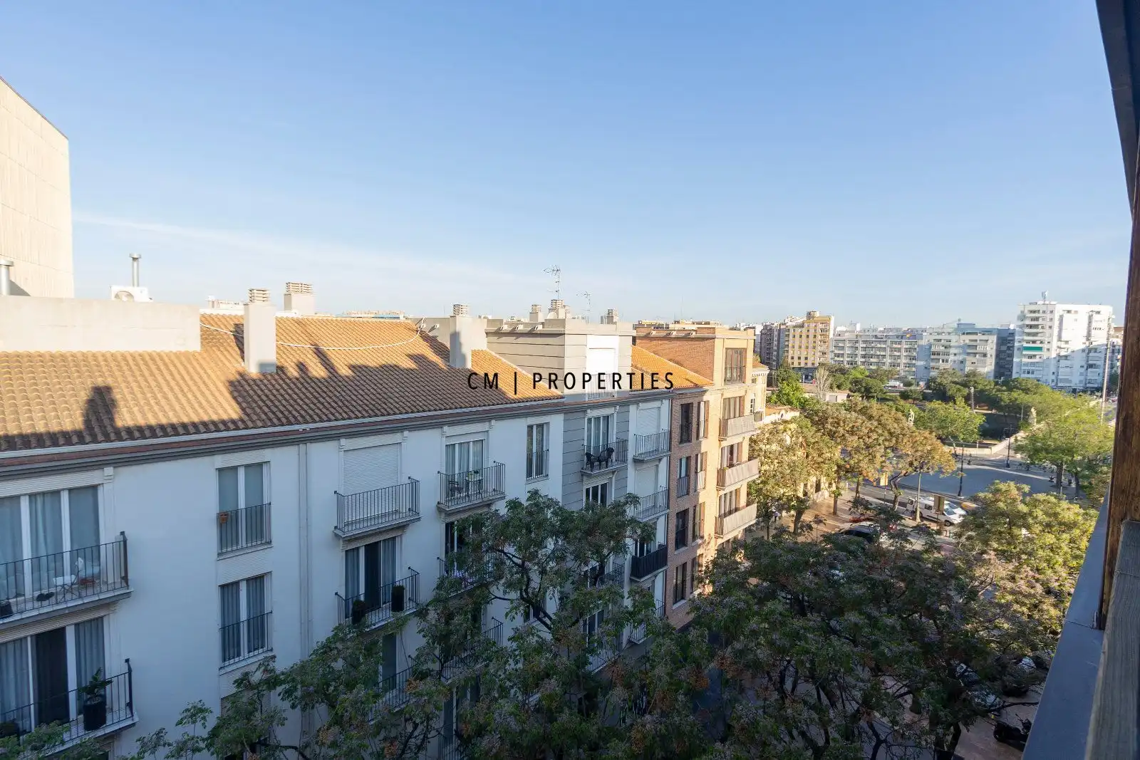Außenansicht von Dachboden zur Miete in Valencia mit Klimaanlage, Heizung und Parkett