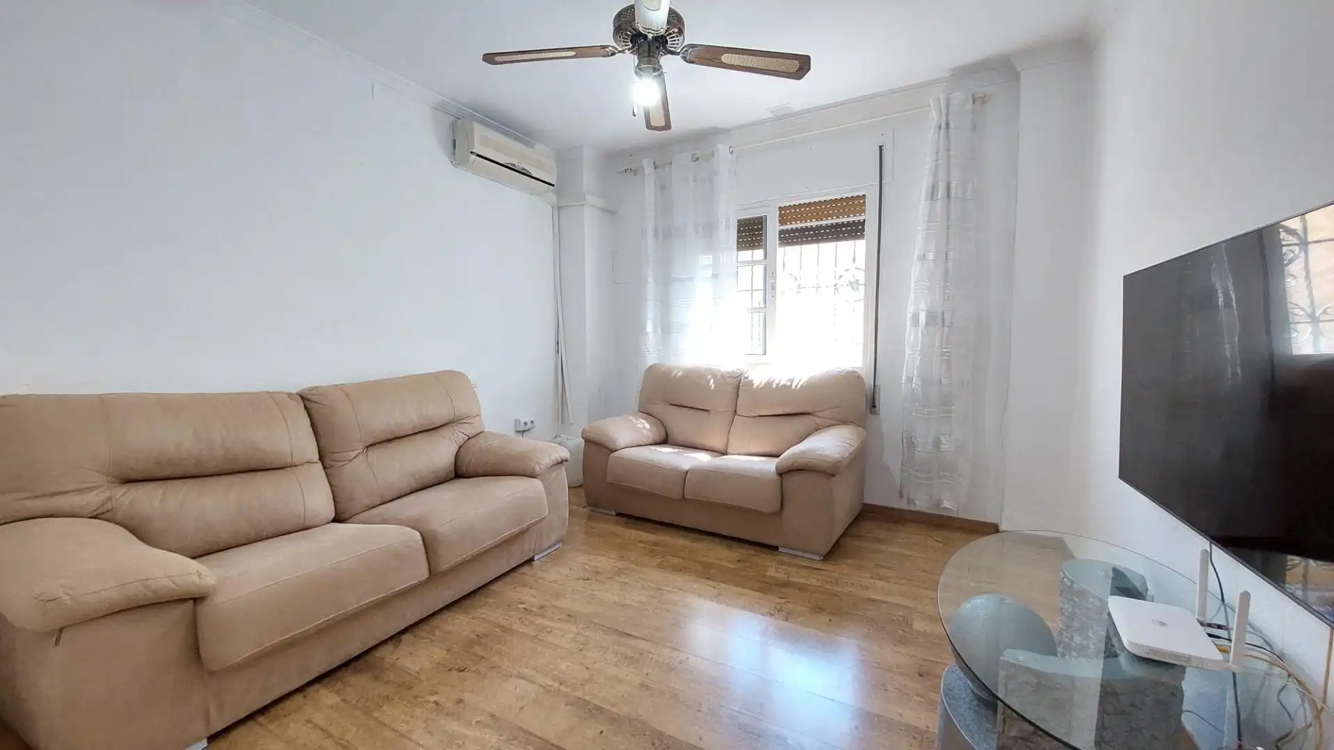 Sala d'estar de Dúplex en venda en Cartagena amb Aire condicionat, Calefacció i Jardí privat