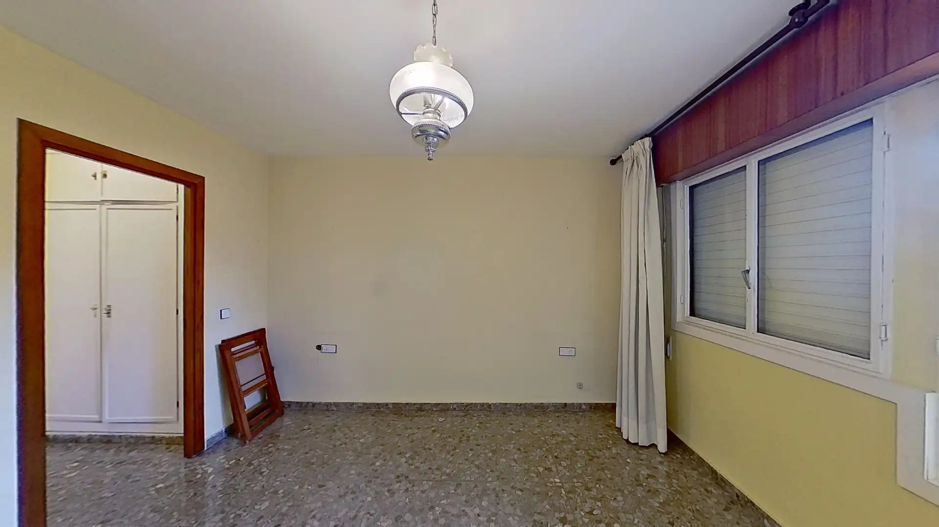 Habitación de Piso en venta en Málaga con Aire acondicionado, Trastero y Amueblado