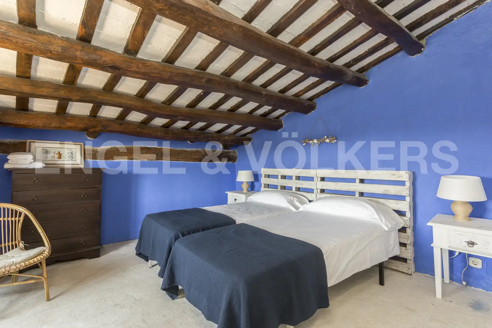 Habitación de Finca rústica en venta en Subirats con Calefacción, Jardín privado y Parquet