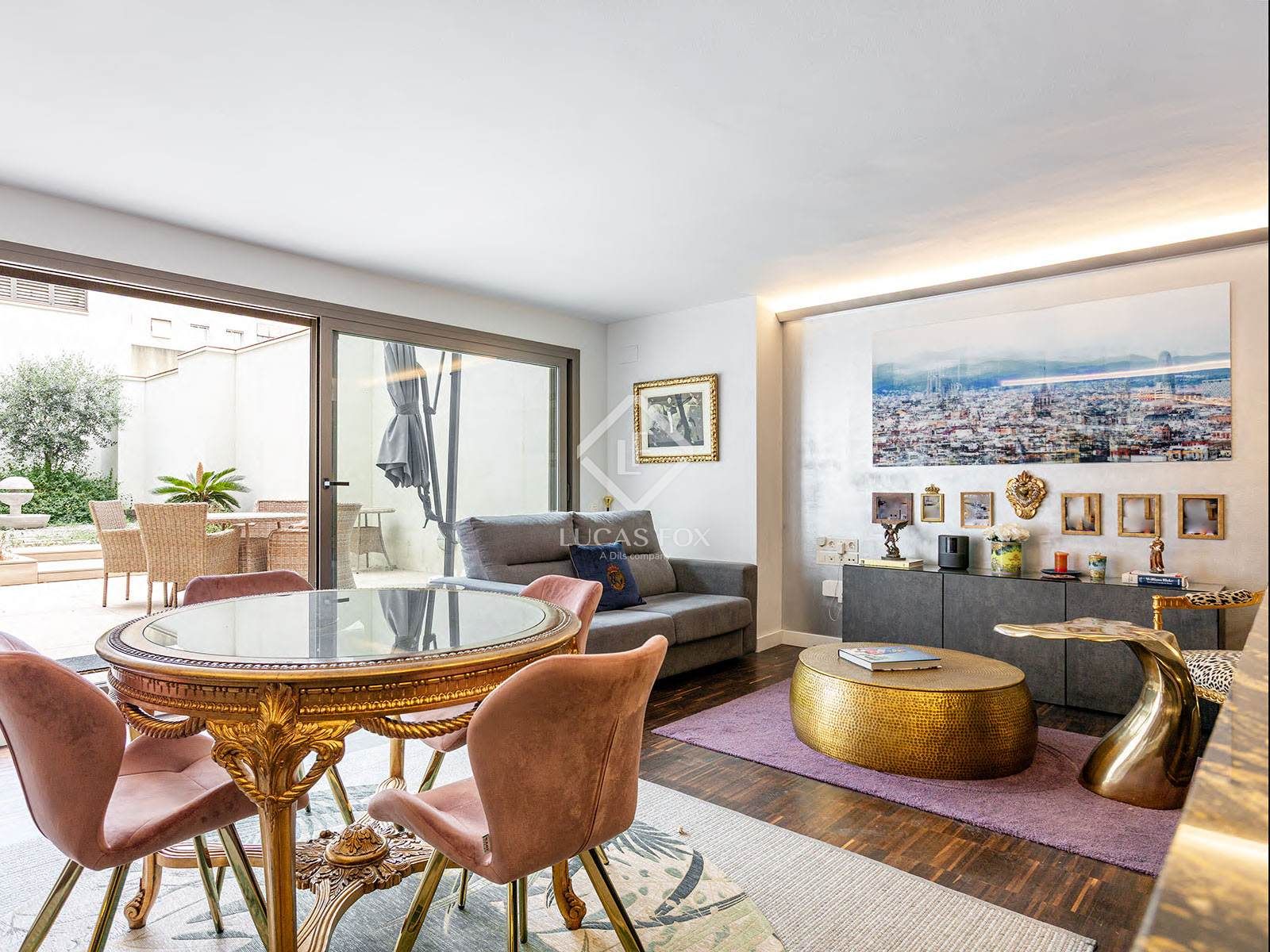 Living room of Flat for sale in  Barcelona Capital  with Air Conditioner, Heating and Private garden