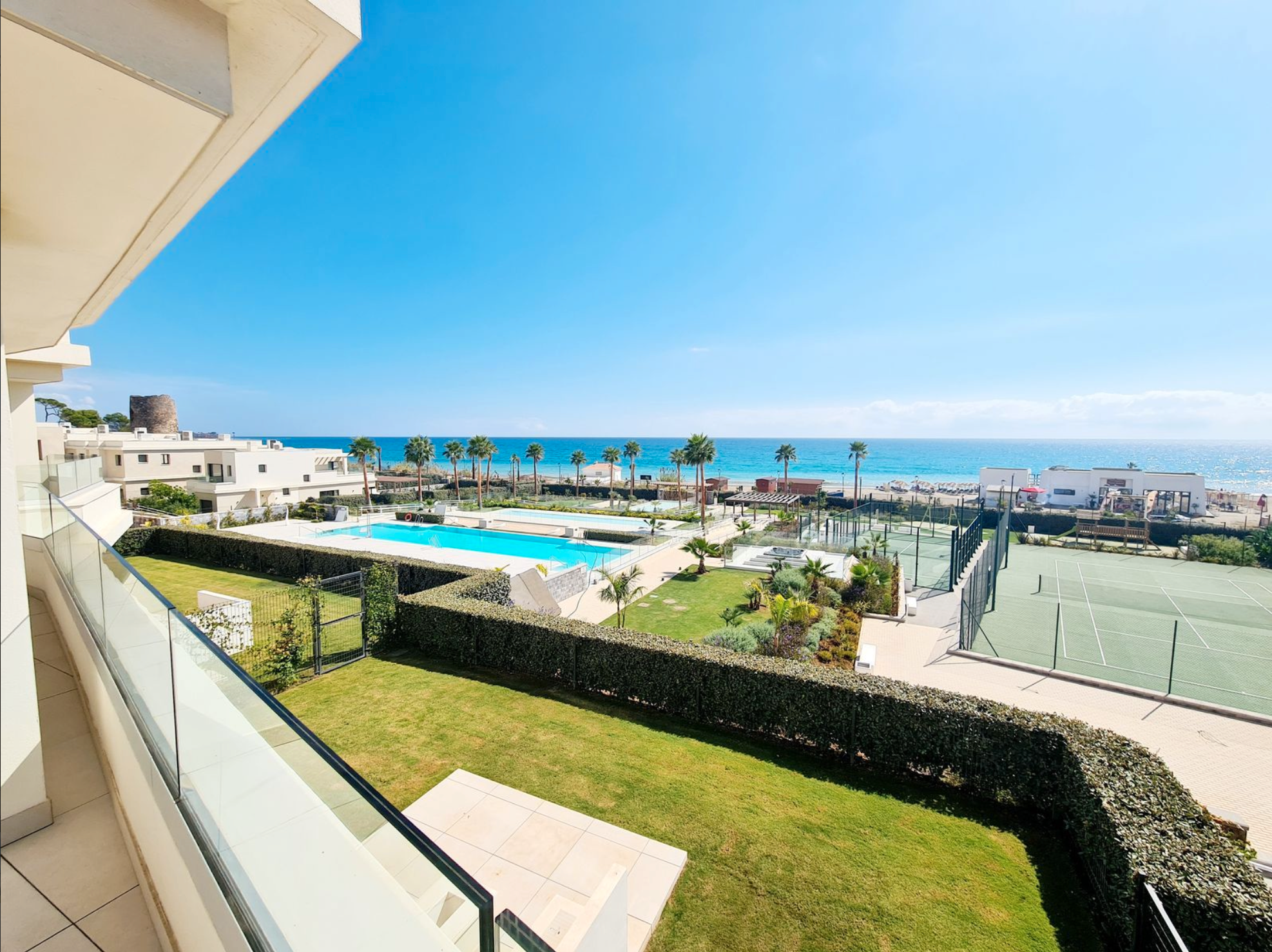 Terrassa de Apartament de lloguer en Estepona amb Aire condicionat, Terrassa i Moblat
