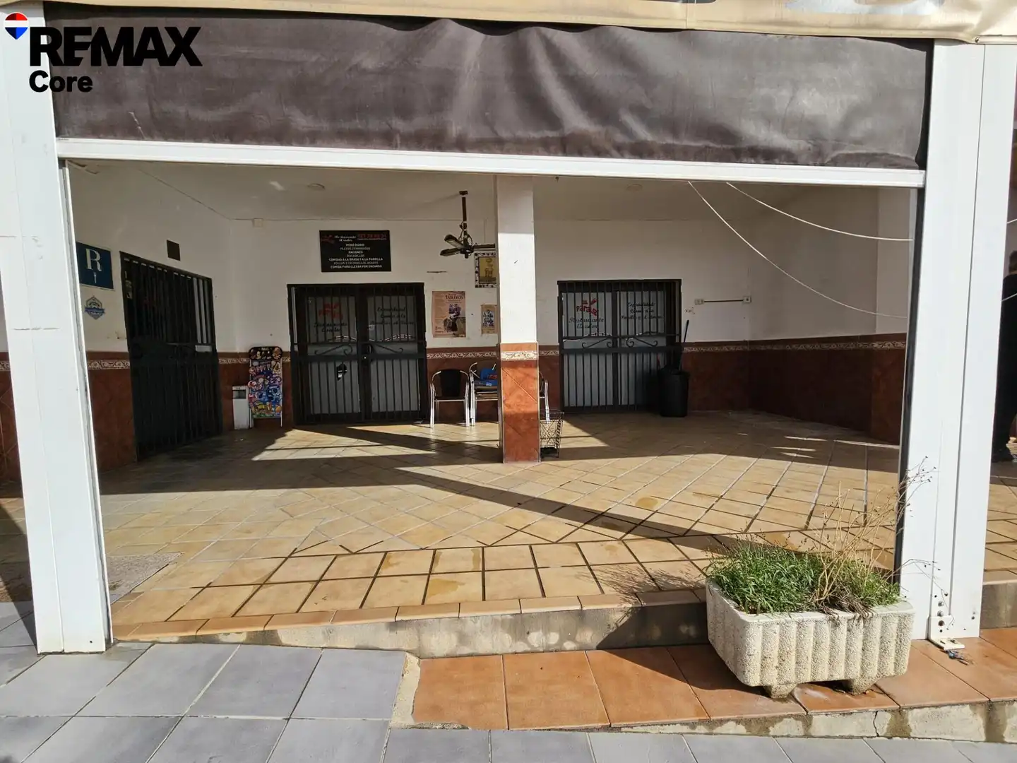 Local en venda en Almoharín