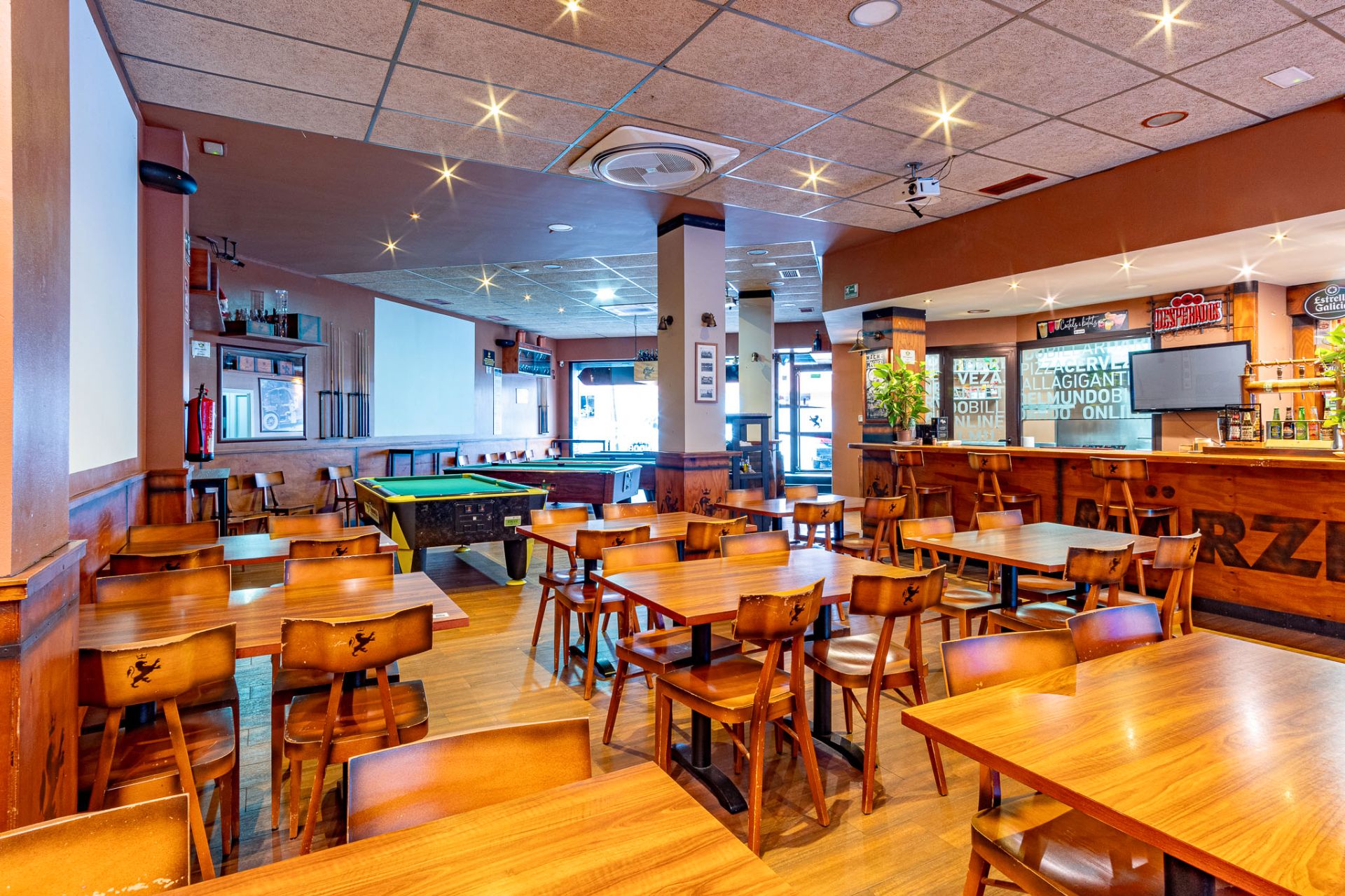 Local en venda en Girona Capital amb Aire condicionat i Moblat