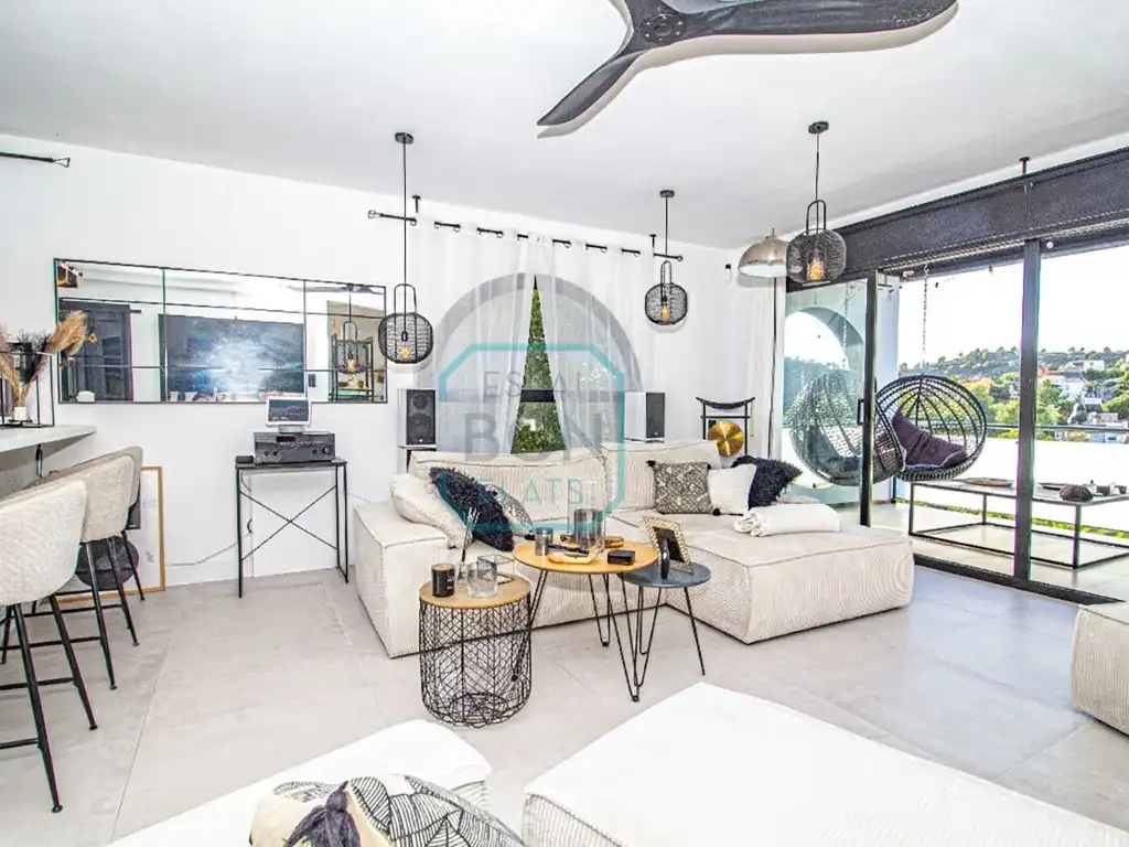 Wohnzimmer von Haus oder Chalet zum Verkauf in Calafell mit Klimaanlage, Schwimmbad und Balkon