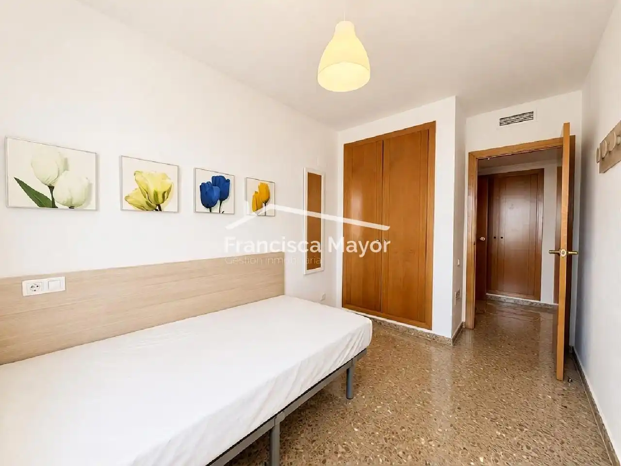Habitación de Piso en venta en Valencia con Aire acondicionado, Amueblado y Piscina comunitaria