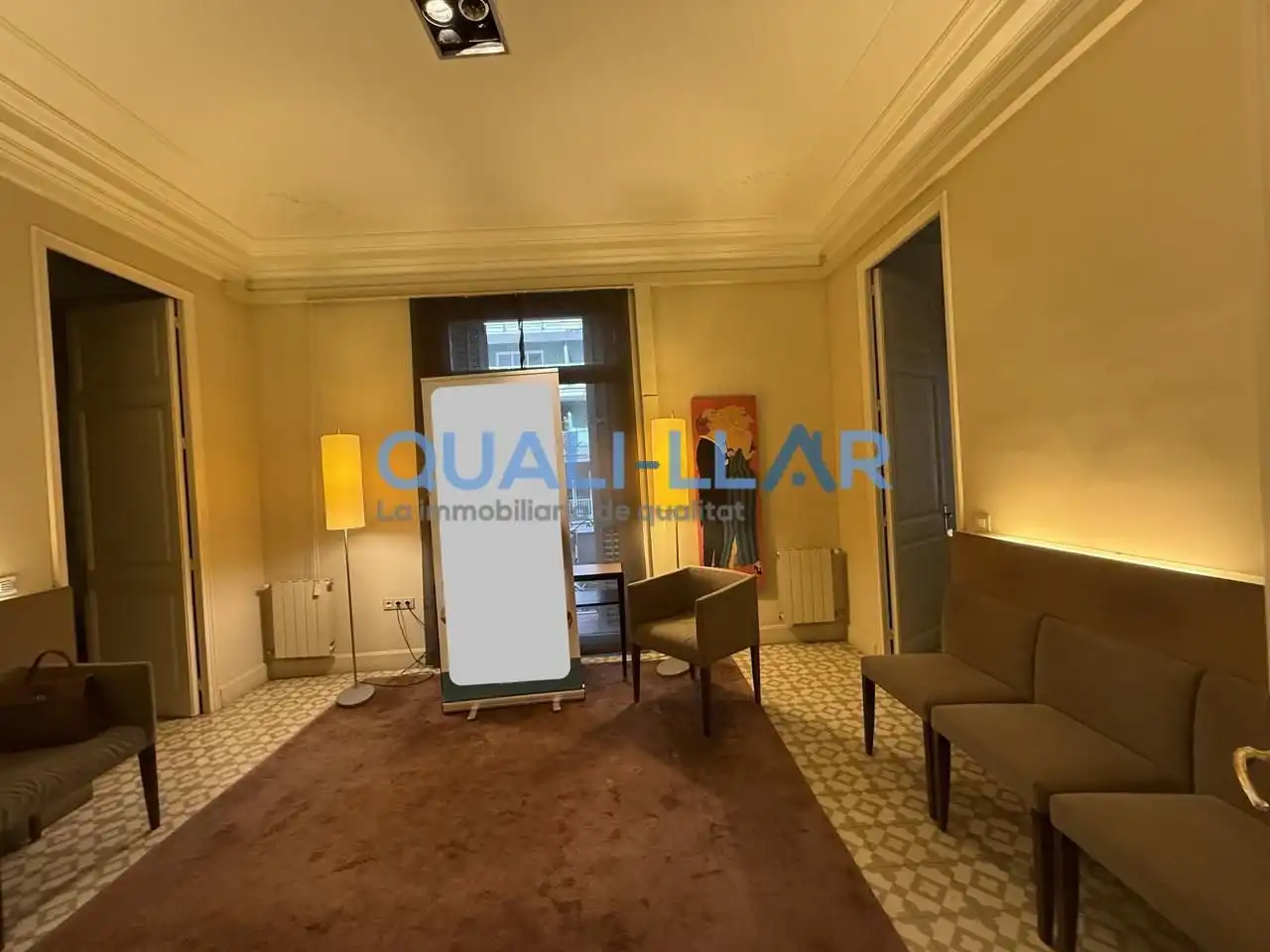 Sala d'estar de Pis en venda en Barcelona amb Aire condicionat, Calefacció i Balcó