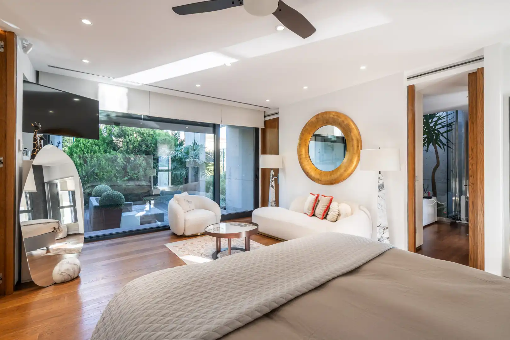 Sala de estar de Casa o chalet en venta en Villaviciosa de Odón con Aire acondicionado, Calefacción y Jardín privado