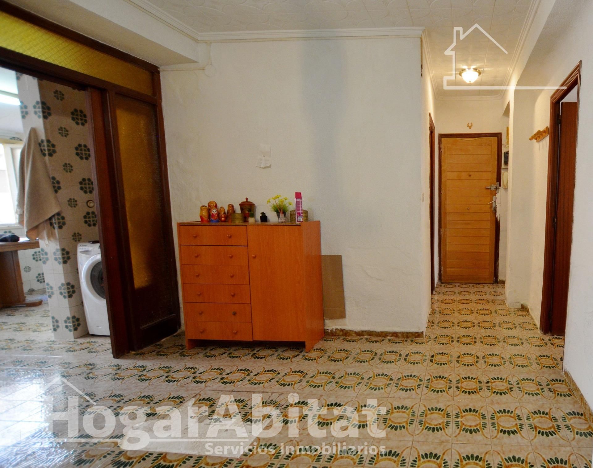 Piso en venta en Alicante / Alacant con Trastero
