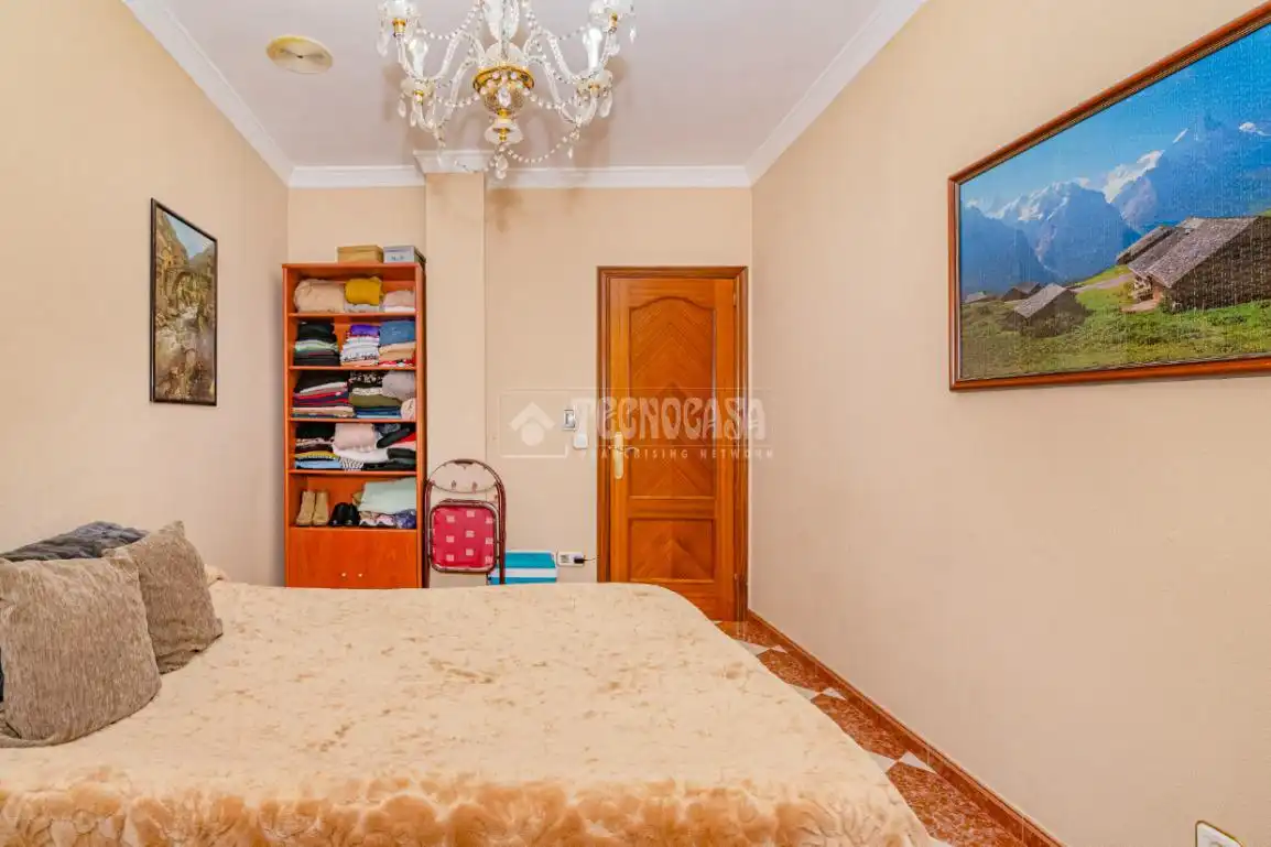 Habitación de Piso en venta en Lucena con Aire acondicionado, Amueblado y Balcón