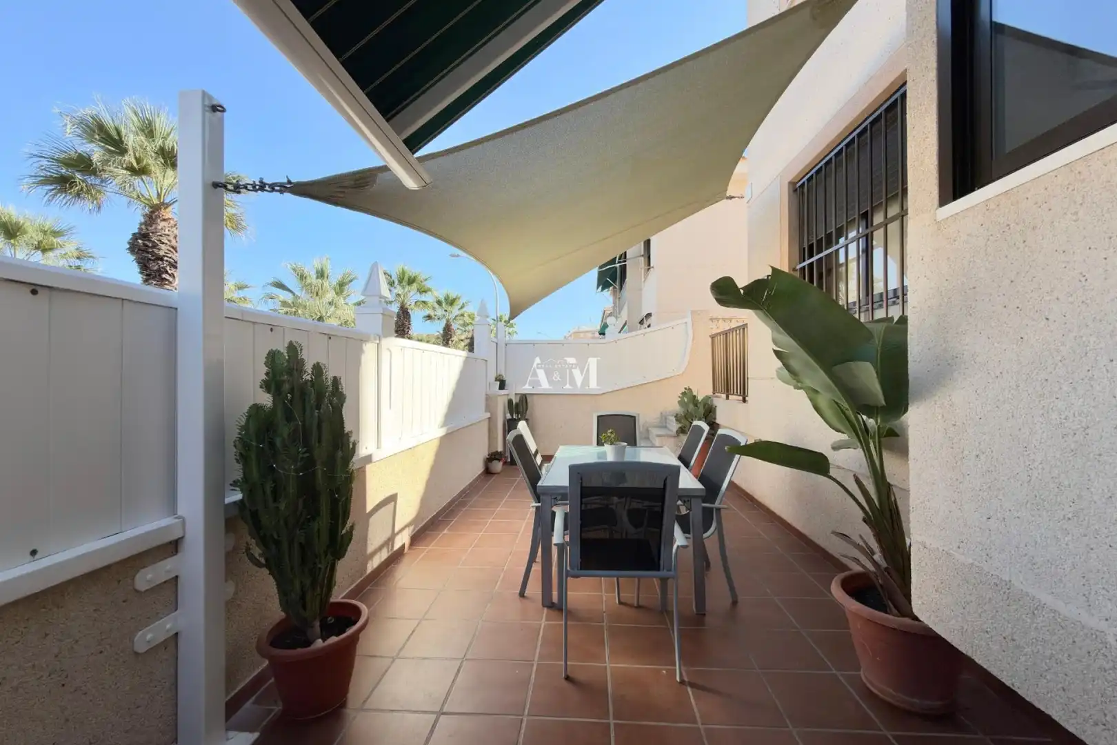 Planta baixa de lloguer a Guardamar del Segura, Alicante