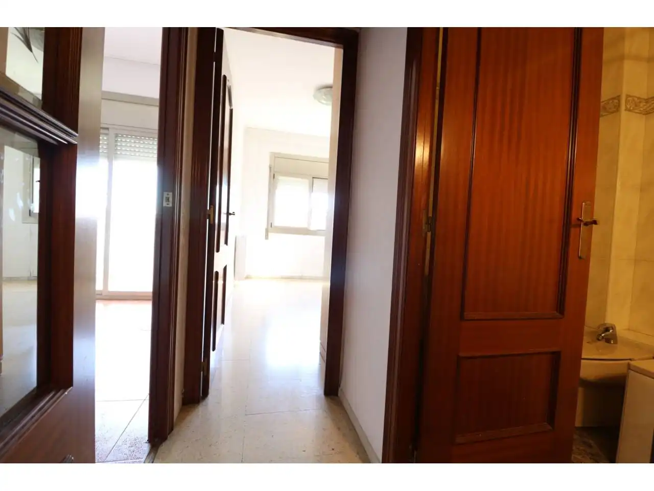 Wohnung zur Miete in Calle Girona, Dreta de l'Eixample