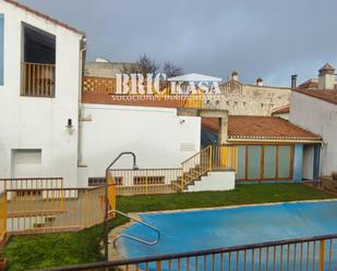 Exterior view of Flat for sale in Cáceres Capital  with Swimming Pool and Community pool
