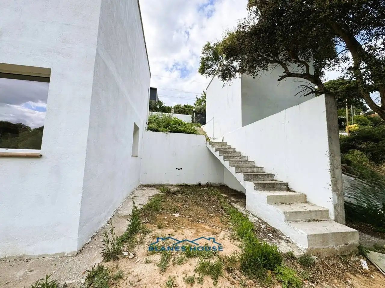 Vista exterior de Casa o xalet en venda en Maçanet de la Selva amb Jardí privat, Terrassa i Alarma