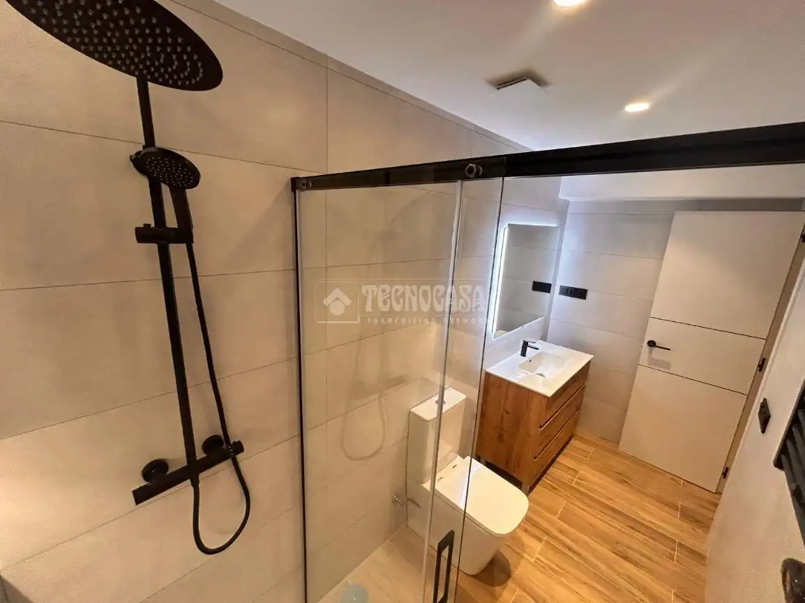 Baño de Piso en venta en Madrid con Calefacción
