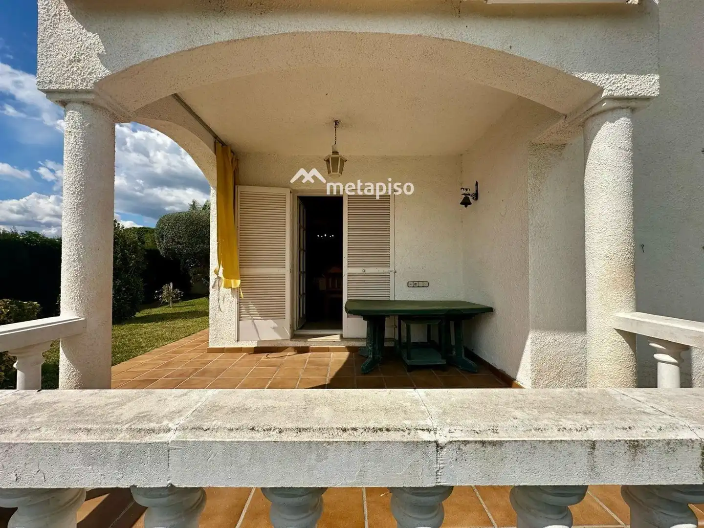 Terrassa de Casa o xalet en venda en El Vendrell amb Terrassa, Traster i Piscina