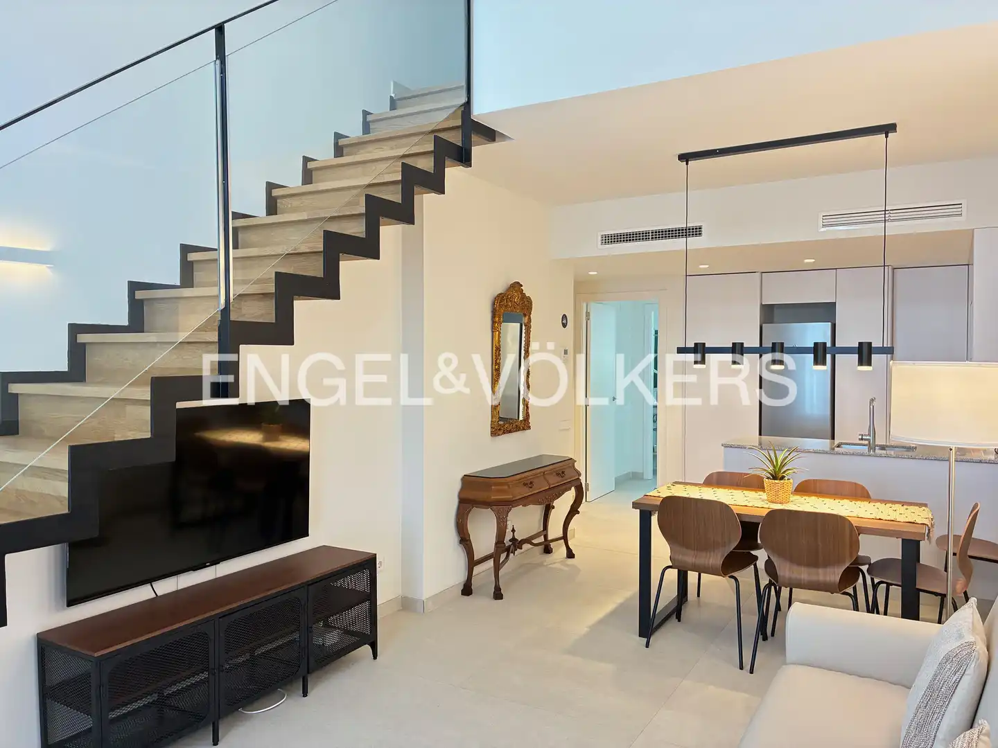 Living room of Flat for rent in Valencia  with Air Conditioner, Heating and Terrace