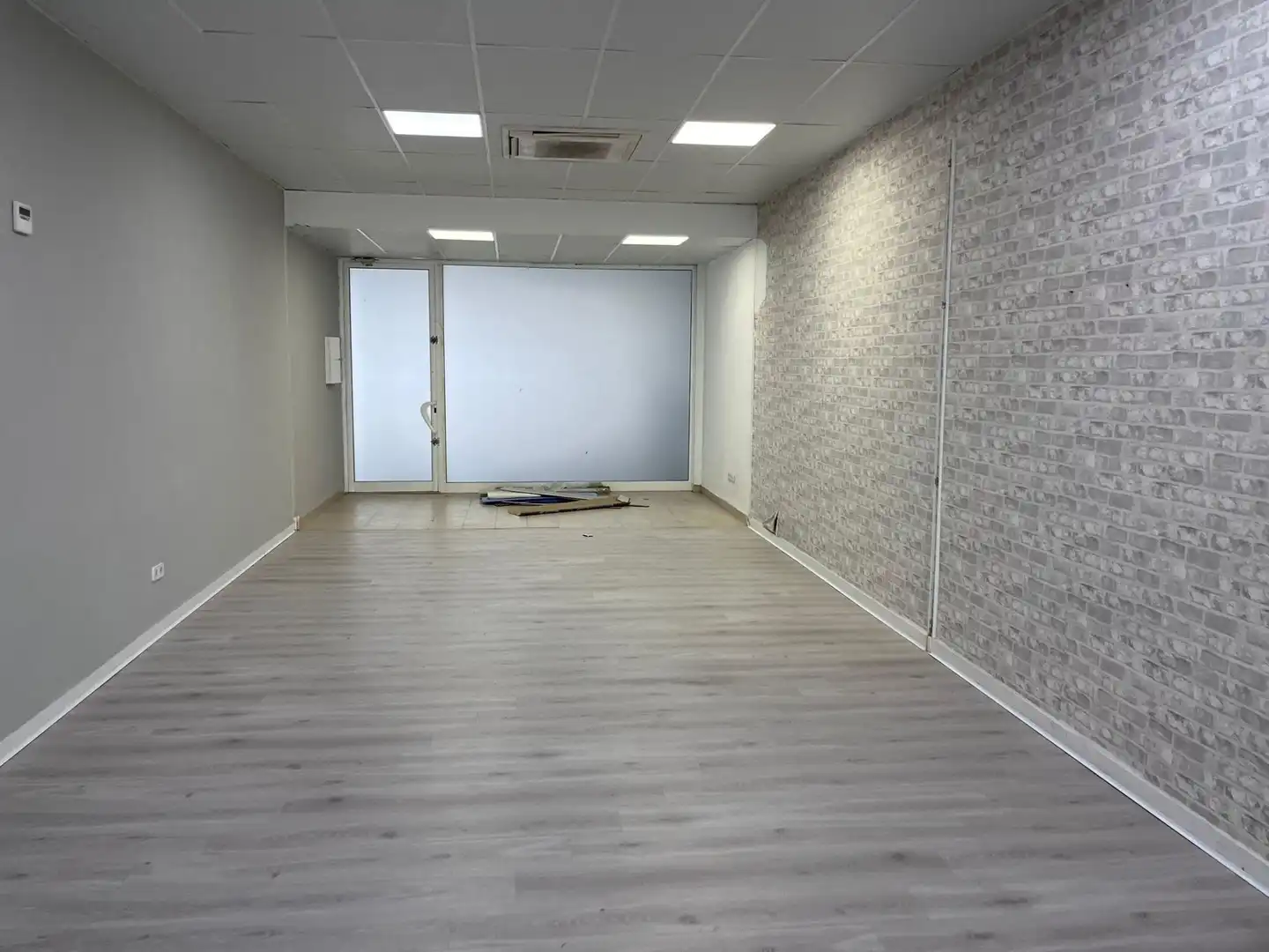 Local comercial en alquiler en Platja Gran, imagen 2