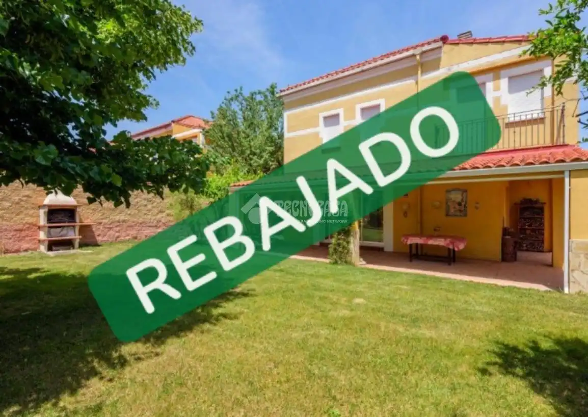 Jardín de Casa o chalet en venta en Cabanillas del Campo con Calefacción y Piscina comunitaria