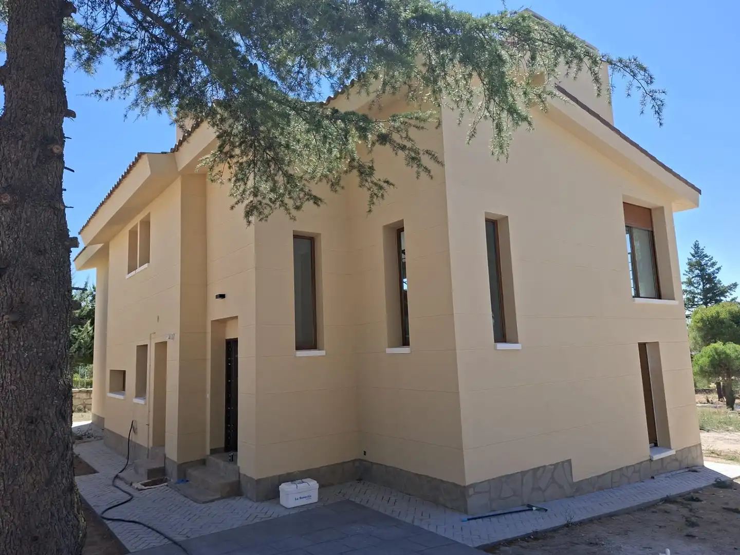 Exterior view of Houses for sale in Lozoyuela-Navas-Sieteiglesias