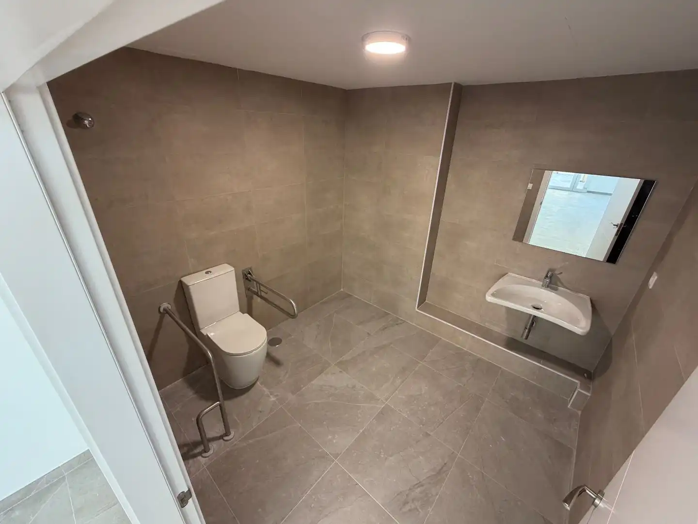 Badezimmer von Geschaftsraum zur Miete in Estepona Pueblo