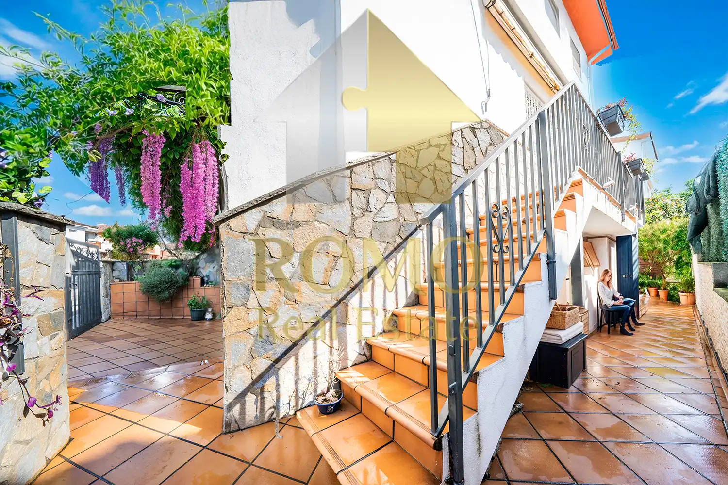 Terraza de Casa adosada en venta en Santa Perpètua de Mogoda con Aire acondicionado, Calefacción y Jardín privado
