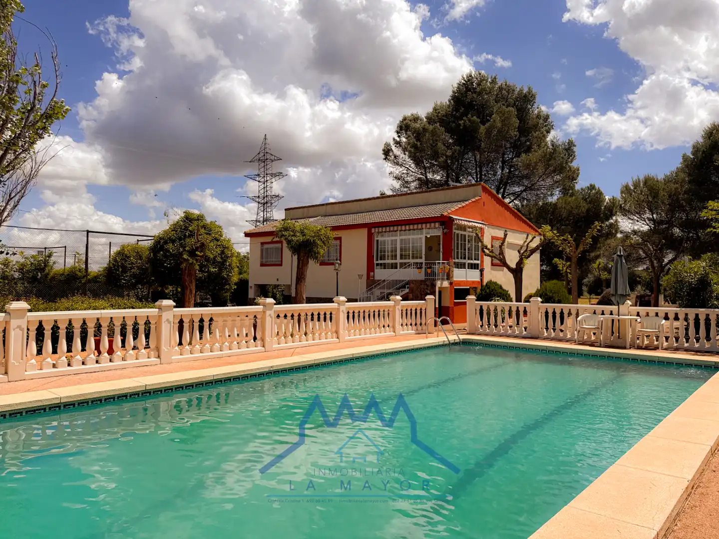 Piscina de Casa o xalet en venda en Caracuel de Calatrava amb Aire condicionat, Jardí privat i Terrassa