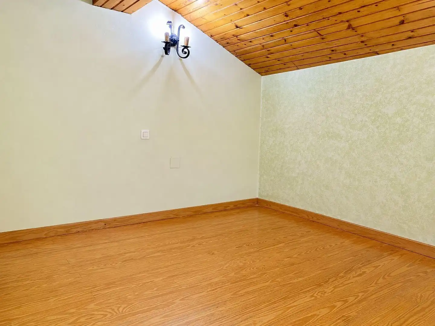 Edificio en venta en Los Tojos 