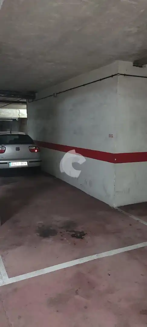Parkplatz von Garage zur Miete in Ourense Capital 